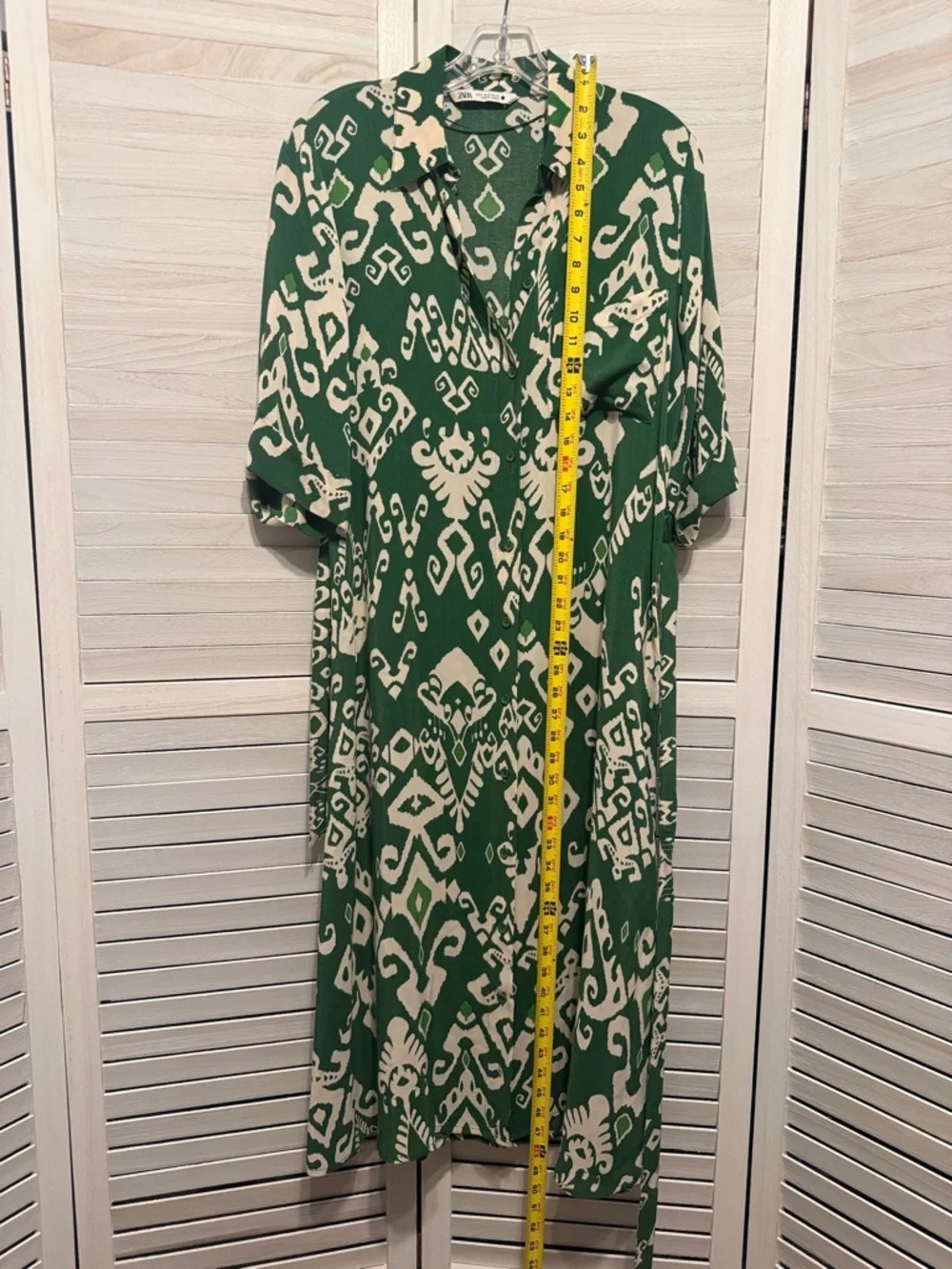 Zara Green and Cream Printed Midi Wrap Dress - Picture 7 of 8